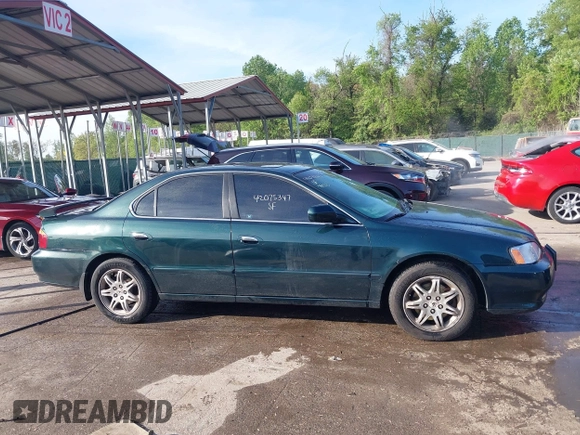 2001 Acura TL with VIN 19UUA56651A025335, listed as a IAAI auction lot 42075347 with 193,938 mi miles. Bid and sale history available at carsss.com. Image 13.