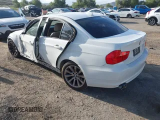 2011 BMW 3 Series 328i with VIN WBAPH5G58BNM73752, listed as a IAAI auction lot 41871258 with 120,822 mi miles and . Bid and sale history available at DreamBid. Image 3.