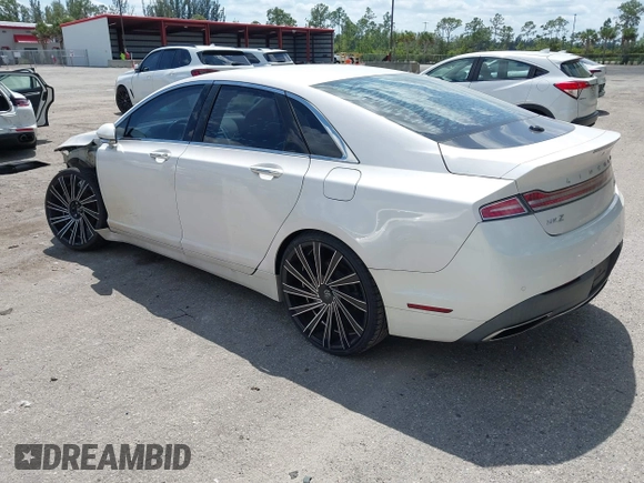 2017 Lincoln MKZ Select z VIN 3LN6L5C98HR607862, wystawiony jako IAAI lot #42072856 z przebiegiem 37 357 mil mil oraz . Historia ofert i sprzedaży dostępna na DreamBid. Obrazek 3.
