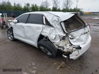 2011 Toyota Venza with VIN 4T3ZK3BB7BU044478, listed as a IAAI auction lot 40868938 with 1 mi miles. Bid and sale history available at carsss.com. Image 3.