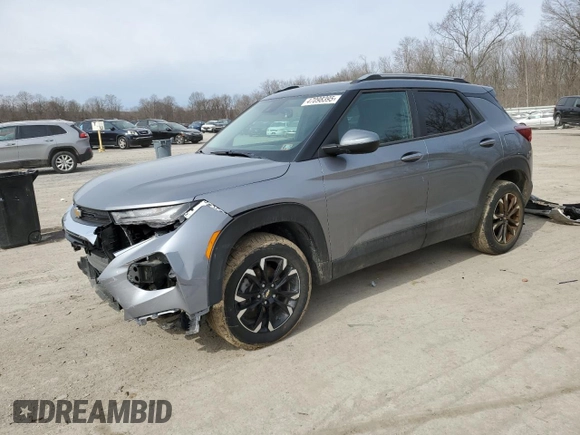 2021 Chevrolet TrailBlazer LT with VIN KL79MRSLXMB043615, listed as a Copart auction lot 47098395 with 33,208 mi miles and Salvage Title. Bid and sale history available at carsss.com. Image 1.