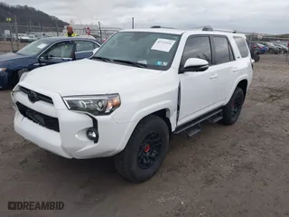 2024 Toyota 4Runner SR5 Premium with VIN JTENU5JR7R6259742, listed as a IAAI auction lot 41722316 with 12,059 mi miles. Bid and sale history available at carsss.com. Image 17.
