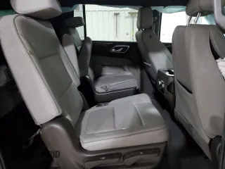 2023 GMC Yukon XL SLT z VIN 1GKS2GKD2PR255643, wystawiony jako Copart lot #51428355 z przebiegiem 26 621 mil mil oraz Szkoda całkowita • Salvage title. Historia ofert i sprzedaży dostępna na DreamBid. Obrazek 11.