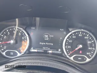 2018 Jeep Renegade Latitude с VIN ZACCJBBB3JPG94814, выставлен на аукционе IAAI как лот 42059415 с пробегом 73 177 миль миль и . История ставок и продаж доступна на DreamBid. Изображение 7.