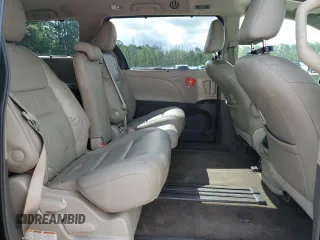 2018 Toyota Sienna XLE Auto Access Seat with VIN 5TDYZ3DC9JS908685, listed as a Copart auction lot 59714785 with 134,997 mi miles and Salvage title. Bid and sale history available at DreamBid. Image 11.