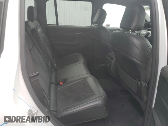 2024 Jeep Grand Cherokee Altitude with VIN 1C4RJGAG7R8546530, listed as a Copart auction lot 76833584 with 9,456 mi miles and Clean title. Bid and sale history available at DreamBid. Image 11.