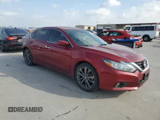 2018 Nissan Altima SR with VIN 1N4AL3AP7JC236594, listed as a Copart auction lot 47097575 with 110,273 mi miles and Salvage Title. Bid and sale history available at DreamBid. Image 4.