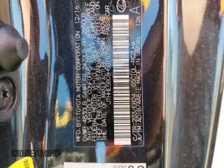2017 Lexus RC 350 z VIN JTHHE5BC8H5015755, wystawiony jako Copart lot #50662525 z przebiegiem 71 172 mil mil oraz Szkoda całkowita • Salvage title. Historia ofert i sprzedaży dostępna na DreamBid. Obrazek 12.