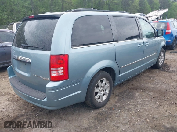 2010 Chrysler Town & Country Touring Plus with VIN 2A4RR8DX7AR368342, listed as a IAAI auction lot 41947514 with 343,759 mi miles. Bid and sale history available at carsss.com. Image 4.
