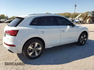 2024 Audi Q5 Premium Plus with VIN WA1BBAFY3R2040820, listed as a Copart auction lot 77135564 with 12,716 mi miles and Salvage title. Bid and sale history available at DreamBid. Image 3.
