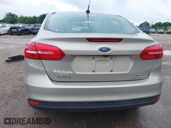 2016 Ford Focus SE z VIN 1FADP3F28GL300925, wystawiony jako IAAI lot #42563251 z przebiegiem 93 247 mil mil oraz . Historia ofert i sprzedaży dostępna na DreamBid. Obrazek 17.