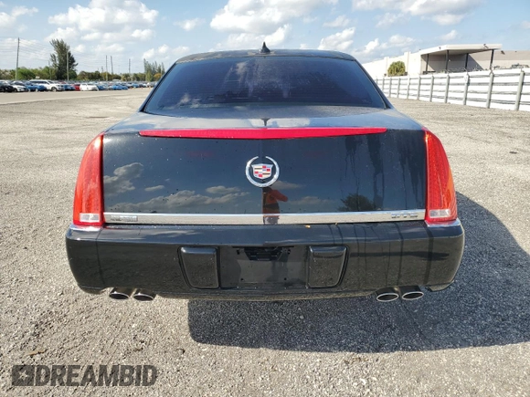 2011 Cadillac DTS Professional Limousine z VIN 1GE9K9C62BU550213, wystawiony jako Copart lot #49420545 z przebiegiem 29 936 mil mil oraz Czysty tytuł • Clean title. Historia ofert i sprzedaży dostępna na DreamBid. Obrazek 6.