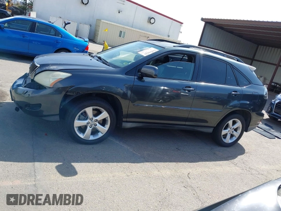 2007 Lexus RX 350 with VIN JTJGK31U970002140, listed as a IAAI auction lot 41939945 with 163,969 mi miles. Bid and sale history available at carsss.com. Image 14.