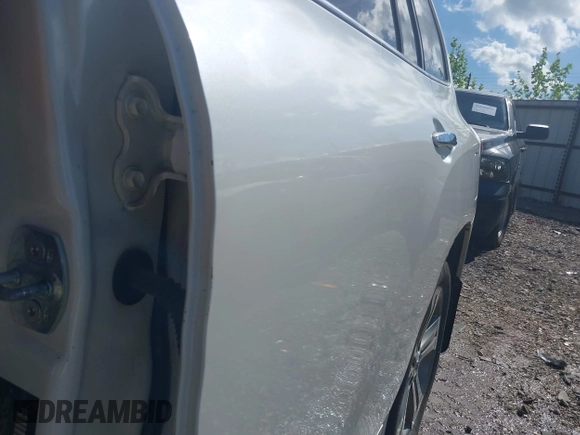 2011 Toyota Highlander Limited with VIN 5TDYK3EH0BS046070, listed as a IAAI auction lot 42134709 with 161,213 mi miles and . Bid and sale history available at DreamBid. Image 6.