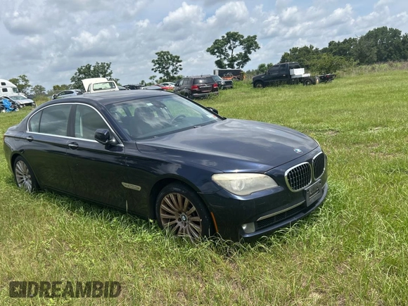 2012 BMW 7 Series 750Li xDrive with VIN WBAKC8C59CC437999, listed as a Copart auction lot 59036005 with 145,420 mi miles and Clean title. Bid and sale history available at DreamBid. Image 1.