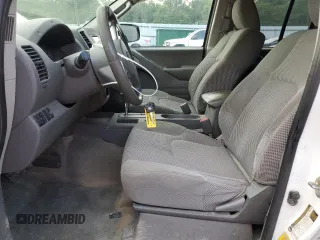 2017 Nissan Frontier SV with VIN 1N6DD0FRXHN712085, listed as a Copart auction lot 57154135 with 110,769 mi miles and Salvage title. Bid and sale history available at DreamBid. Image 7.