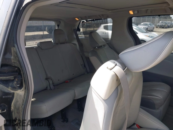 2011 Toyota Sienna XLE with VIN 5TDDK3DC2BS024429, listed as a IAAI auction lot 42091570 with 159,398 mi miles and . Bid and sale history available at DreamBid. Image 8.