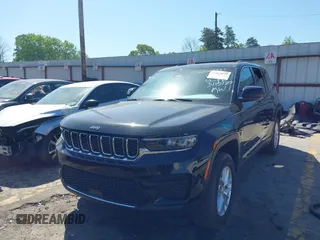2023 Jeep Grand Cherokee Laredo with VIN 1C4RJHAG7P8910819, listed as a IAAI auction lot 42025847 with 30,368 mi miles and . Bid and sale history available at DreamBid. Image 17.