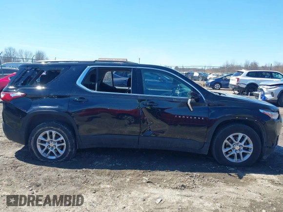2019 Chevrolet Traverse LT Cloth with VIN 1GNEVGKW1KJ193586, listed as a IAAI auction lot 42044908 with 137,823 mi miles. Bid and sale history available at carsss.com. Image 14.