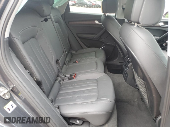 2021 Audi Q5 Premium Plus with VIN WA1BAAFY6M2083415, listed as a Copart auction lot 58831785 with 21,055 mi miles and Salvage title. Bid and sale history available at DreamBid. Image 11.