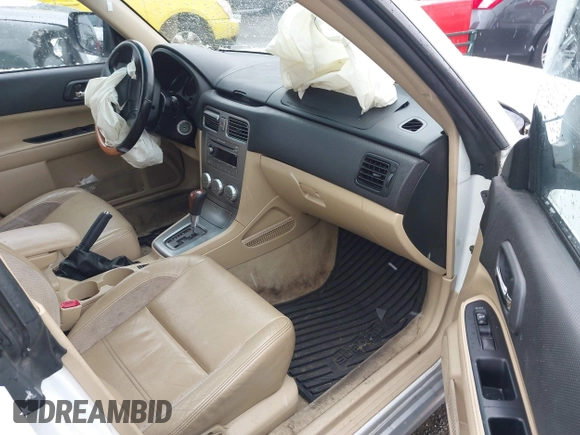 2006 Subaru Forester 2.5 X L.L. Bean Edition with VIN JF1SG67666H743523, listed as a IAAI auction lot 41462376 with 148,993 mi miles. Bid and sale history available at carsss.com. Image 5.