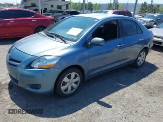 2008 Toyota Yaris with VIN JTDBT923X81280432, listed as a IAAI auction lot 41997963 with 201,013 mi miles. Bid and sale history available at carsss.com. Image 17.