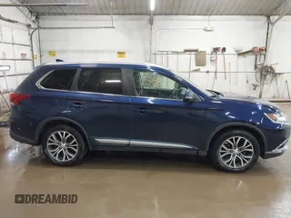 2018 Mitsubishi Outlander ES with VIN JA4AZ3A37JZ017700, listed as a IAAI auction lot 42548682 with 109,375 mi miles and . Bid and sale history available at DreamBid. Image 14.