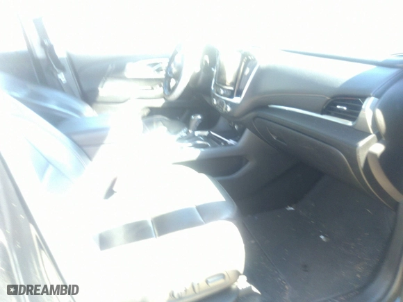 2019 Chevrolet Traverse LT Leather with VIN 1GNERHKW4KJ195780, listed as a IAAI auction lot 41686179 with 154,584 mi miles. Bid and sale history available at carsss.com. Image 5.