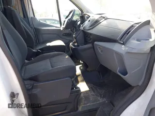 2018 Ford Transit with VIN 1FTYR1YM1JKA89833, listed as a IAAI auction lot 41833114 with 201,883 mi miles and . Bid and sale history available at DreamBid. Image 5.