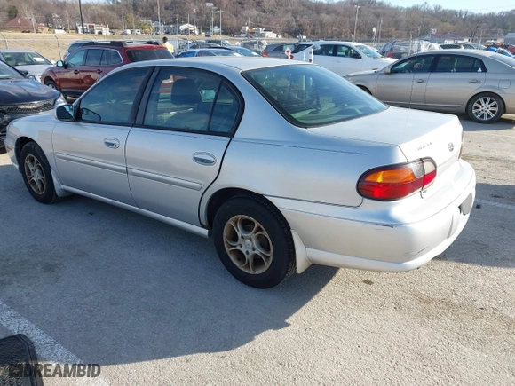 2001 Chevrolet Malibu LS with VIN 1G1NE52J216211458, listed as a IAAI auction lot 41463419 with 177,790 mi miles. Bid and sale history available at carsss.com. Image 3.
