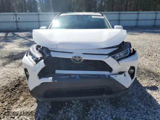 2021 Toyota RAV4 XLE with VIN 2T3W1RFVXMC139912, listed as a Copart auction lot 47370755 with 54,274 mi miles and Salvage Title. Bid and sale history available at carsss.com. Image 5.