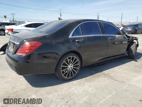 2015 Mercedes-Benz S 550 z VIN WDDUG8FBXFA194372, wystawiony jako Copart lot #49922285 z przebiegiem 111 507 mil mil oraz Szkoda całkowita • Salvage title. Historia ofert i sprzedaży dostępna na DreamBid. Obrazek 3.