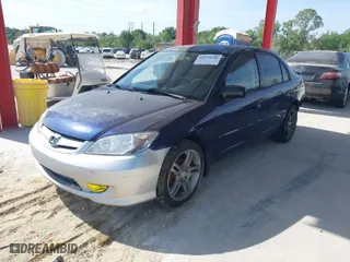 2004 Honda Civic LX with VIN 2HGES16504H520579, listed as a IAAI auction lot 41978506 with 173,511 mi miles. Bid and sale history available at carsss.com. Image 2.