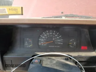 1986 Toyota Pickup с VIN JT4RN55R2G0227195, выставлен на аукционе Copart как лот 60195645 с пробегом 88 825 миль миль и Чистый • Clean title. История ставок и продаж доступна на DreamBid. Изображение 9.