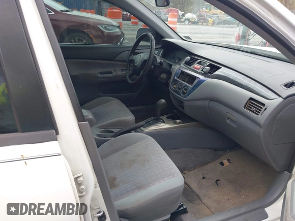2005 Mitsubishi Lancer ES с VIN JA3AJ26E15U011460, выставлен на аукционе IAAI как лот 41955427 с пробегом 343 559 миль миль и . История ставок и продаж доступна на DreamBid. Изображение 5.