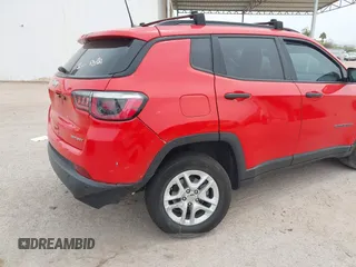2017 Jeep Compass Sport with VIN 3C4NJDABXHT642198, listed as a IAAI auction lot 42385002 with 82,626 mi miles and . Bid and sale history available at DreamBid. Image 6.