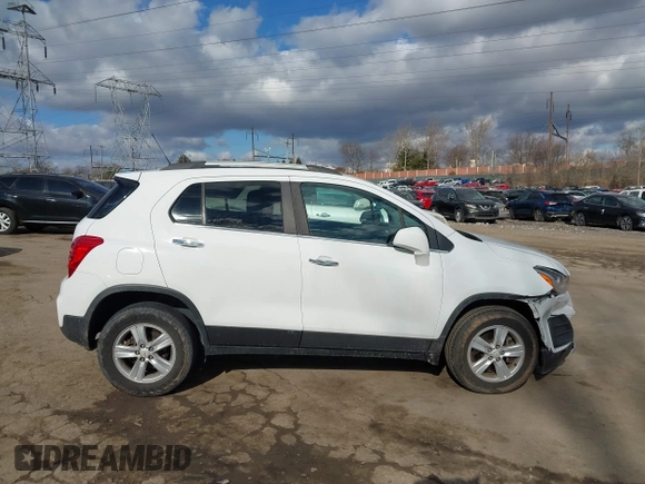 2017 Chevrolet Trax LT z VIN KL7CJPSBXHB215447, wystawiony jako IAAI lot #41665363 z przebiegiem 90 450 mil mil oraz . Historia ofert i sprzedaży dostępna na DreamBid. Obrazek 13.