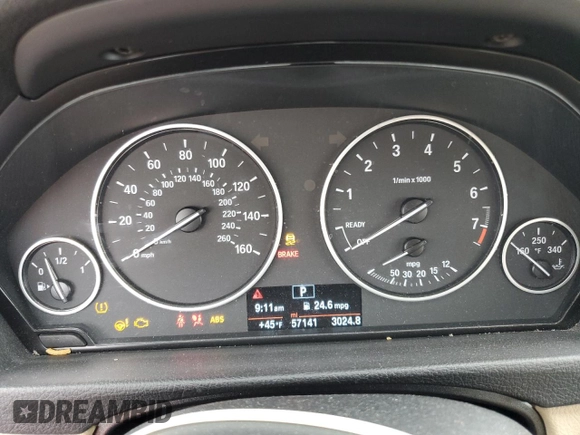 2018 BMW 3 Series 320i xDrive z VIN WBA8A3C57JA491717, wystawiony jako Copart lot #49509515 z przebiegiem 57 141 mil mil oraz Szkoda całkowita • Salvage title. Historia ofert i sprzedaży dostępna na DreamBid. Obrazek 9.