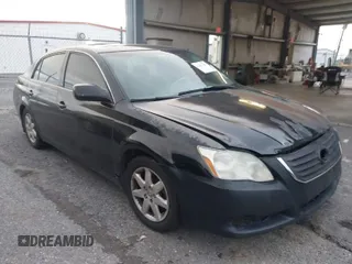 2008 Toyota Avalon XL with VIN 4T1BK36B18U313202, listed as a IAAI auction lot 41961451 with 279,418 mi miles. Bid and sale history available at carsss.com. Image 1.