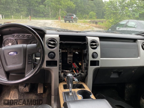 2011 Ford F-150 XLT with VIN 1FTFW1ET6BFC11608, listed as a Copart auction lot 63222015 with 256,283 mi miles and Clean title. Bid and sale history available at DreamBid. Image 9.