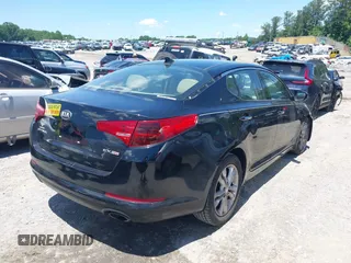 2013 Kia Optima EX z VIN 5XXGN4A75DG171463, wystawiony jako IAAI lot #42324116 z przebiegiem 176 385 mil mil oraz . Historia ofert i sprzedaży dostępna na DreamBid. Obrazek 4.