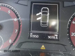 2019 Volkswagen Jetta S z VIN 3VWCB7BU9KM144272, wystawiony jako IAAI lot #41997518 z przebiegiem 91 950 mil mil oraz . Historia ofert i sprzedaży dostępna na DreamBid. Obrazek 15.