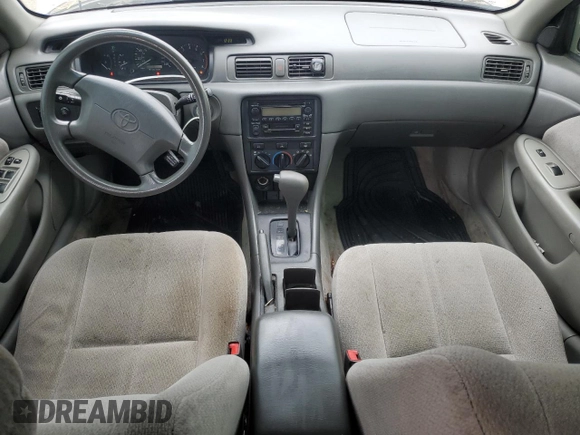 2001 Toyota Camry CE z VIN 4T1BG22K01U057836, wystawiony jako Copart lot #57046325 z przebiegiem 151 882 mil mil oraz Szkoda całkowita • Salvage title. Historia ofert i sprzedaży dostępna na DreamBid. Obrazek 8.
