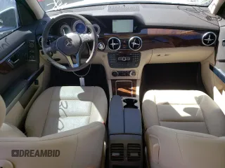 2015 Mercedes-Benz GLK 350 with VIN WDCGG5HB9FG403384, listed as a Copart auction lot 70284464 with 30,007 mi miles and Salvage Title. Bid and sale history available at DreamBid. Image 8.