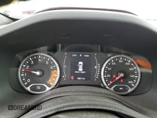 2020 Jeep Renegade Jeepster z VIN ZACNJBAB1LPL51428, wystawiony jako Copart lot #64790795 z przebiegiem 49 511 mil mil oraz Szkoda całkowita • Salvage title. Historia ofert i sprzedaży dostępna na DreamBid. Obrazek 9.
