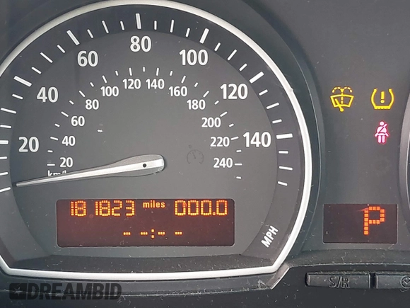 2004 BMW X3 3.0i with VIN WBXPA93414WC31951, listed as a IAAI auction lot 41818883 with 181,823 mi miles. Bid and sale history available at carsss.com. Image 15.