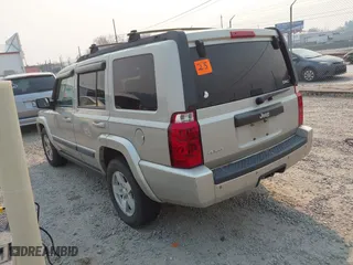 2008 Jeep Commander Sport with VIN 1J8HG48K88C191553, listed as a IAAI auction lot 41906354 with 218,143 mi miles. Bid and sale history available at carsss.com. Image 3.