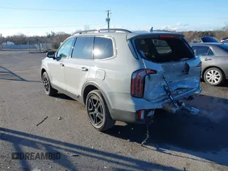 2024 Kia Telluride EX with VIN 5XYP3DGC7RG467467, listed as a IAAI auction lot 41057202 with 8,255 mi miles and . Bid and sale history available at carsss.com. Image 3.