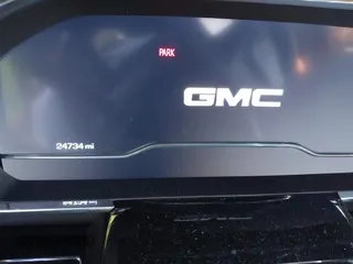 2023 GMC Sierra 1500 SLT с VIN 3GTUUDEDXPG336589, выставлен на аукционе IAAI как лот 41100545 с пробегом 24 734 миль миль и . История ставок и продаж доступна на DreamBid. Изображение 7.