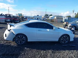 2016 Honda Accord Coupe EX-L with VIN 1HGCT1B89GA008486, listed as a IAAI auction lot 41114706 with 104,590 mi miles. Bid and sale history available at carsss.com. Image 13.
